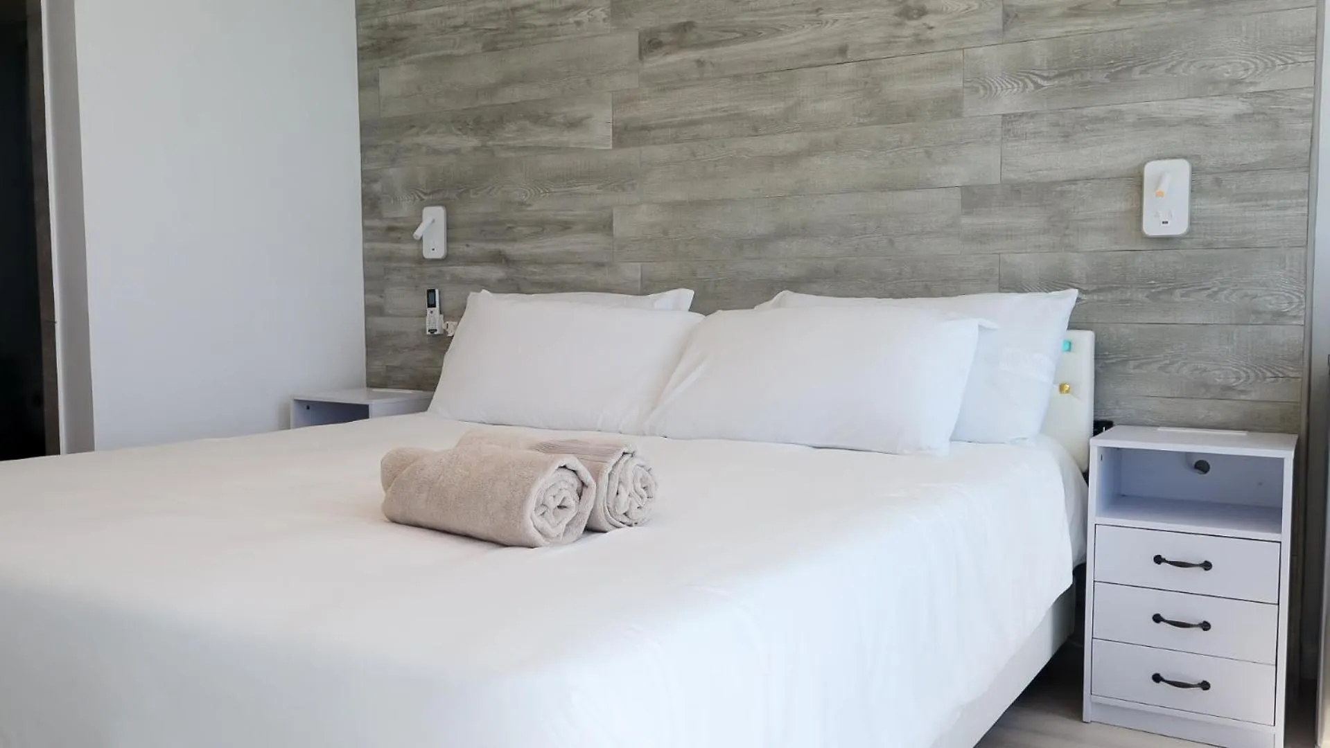 One Love Motel Gros Islet Guest house